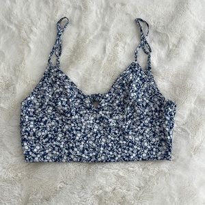 Cropped floral Zara top